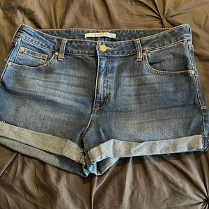 Denim Short!
